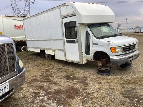 Ford E350 CUBE VAN