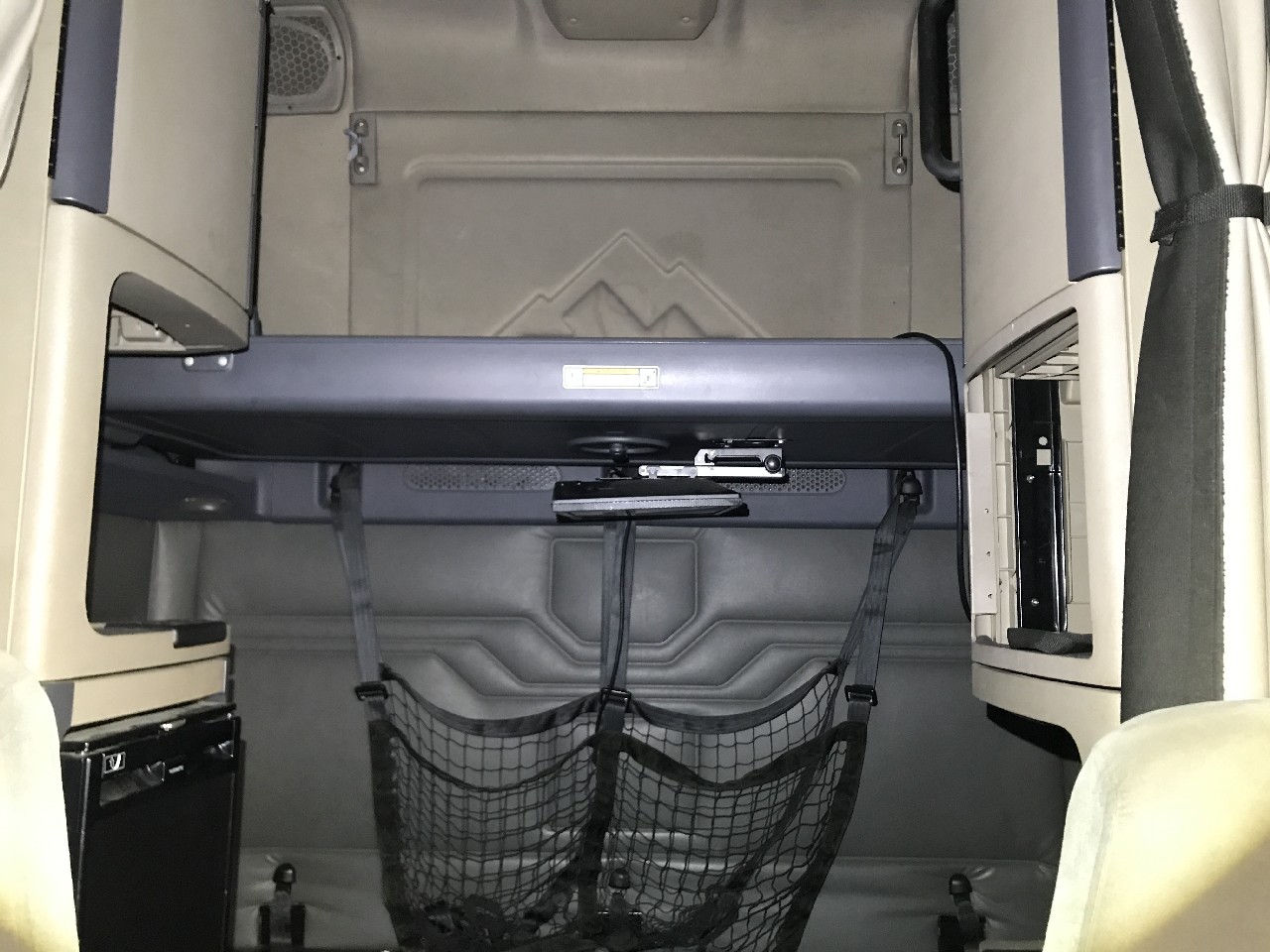 Freightliner CASCADIA