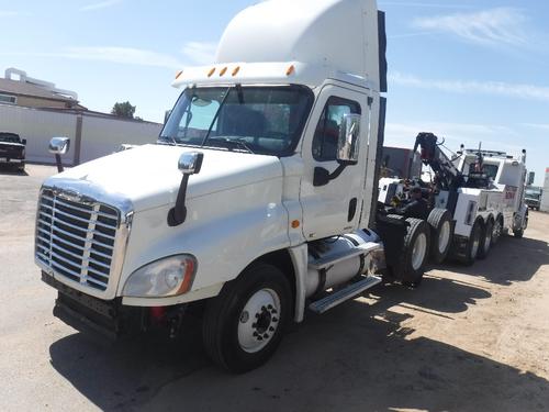 FREIGHTLINER CASCADIA