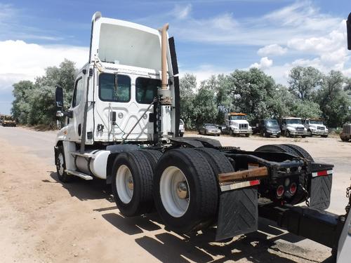 FREIGHTLINER CASCADIA