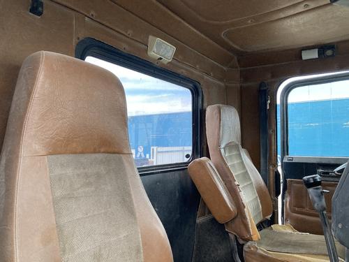 Freightliner FLD120