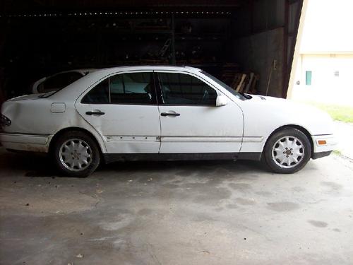 MERCEDES-BENZ MERCEDES E-CLASS