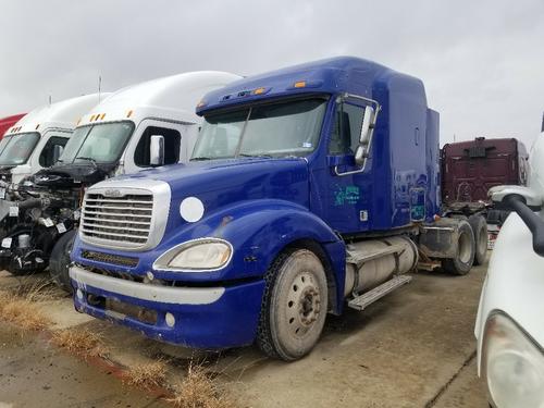 FREIGHTLINER COLUMBIA 120