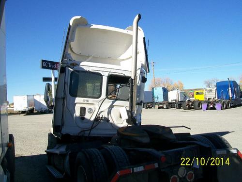 FREIGHTLINER CASCADIA 113