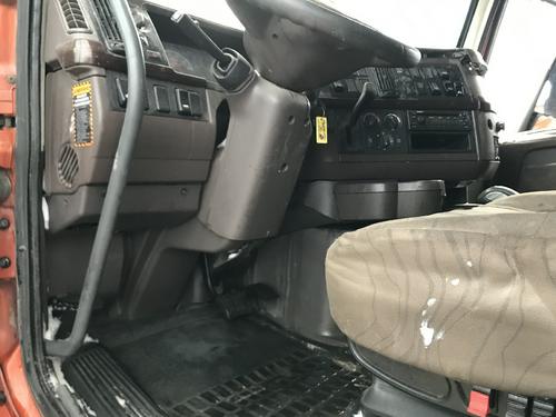 Volvo VNL