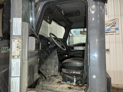 CAT CT660
