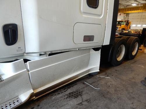 FREIGHTLINER Cascadia