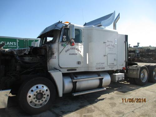 FREIGHTLINER FLD120
