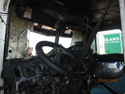 FREIGHTLINER FLD120