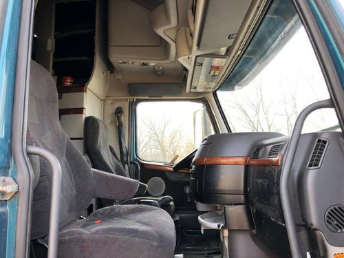 Volvo VNL