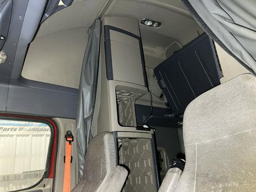 Freightliner CASCADIA