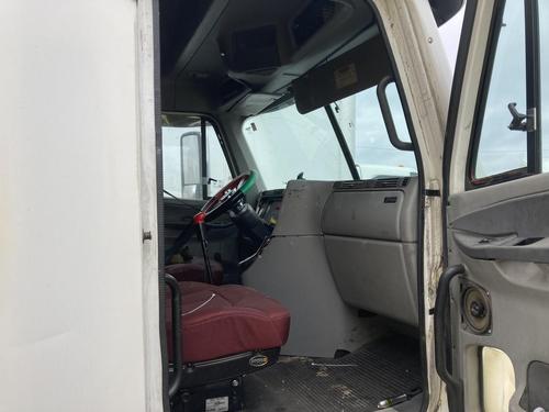 Freightliner COLUMBIA 120