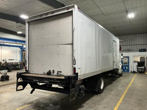 Freightliner M2 106