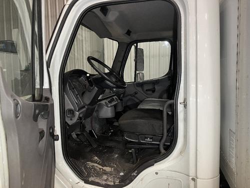 Freightliner M2 106