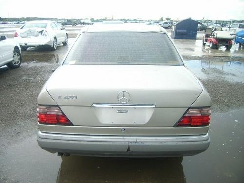 MERCEDES-BENZ MERCEDES E-CLASS