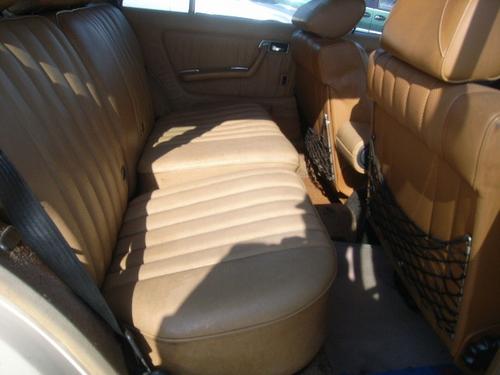 MERCEDES-BENZ MERCEDES 300D