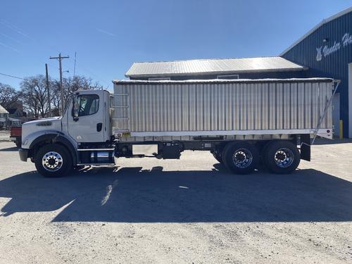 Freightliner M2 112