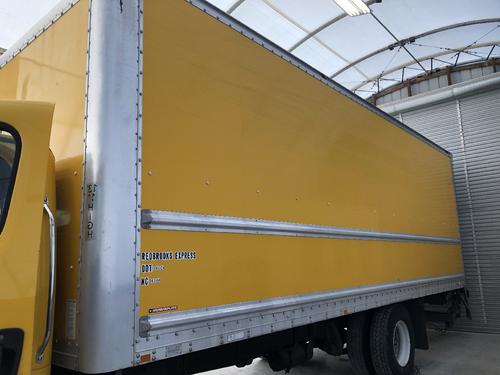 Freightliner M2 106