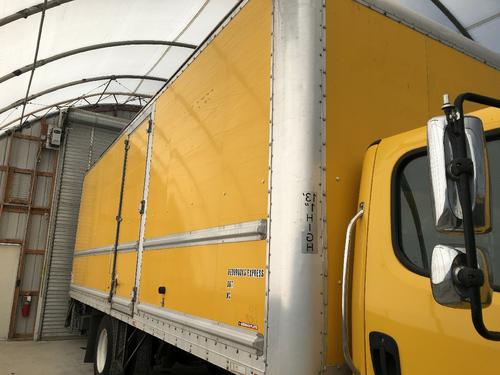 Freightliner M2 106
