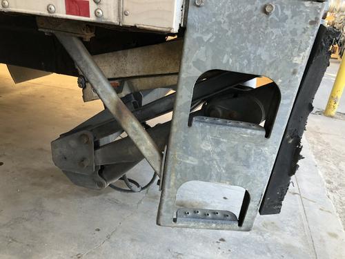 Freightliner M2 106
