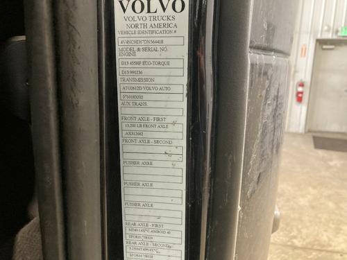 Volvo VNL
