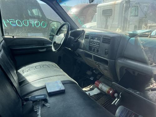 Ford F550 SUPER DUTY