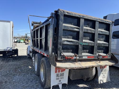 Freightliner FLD120