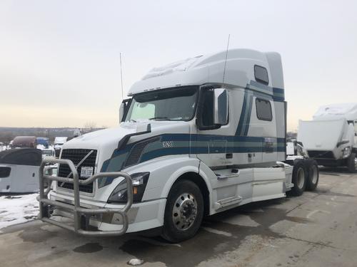 Volvo VNL