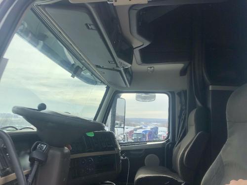 Volvo VNL