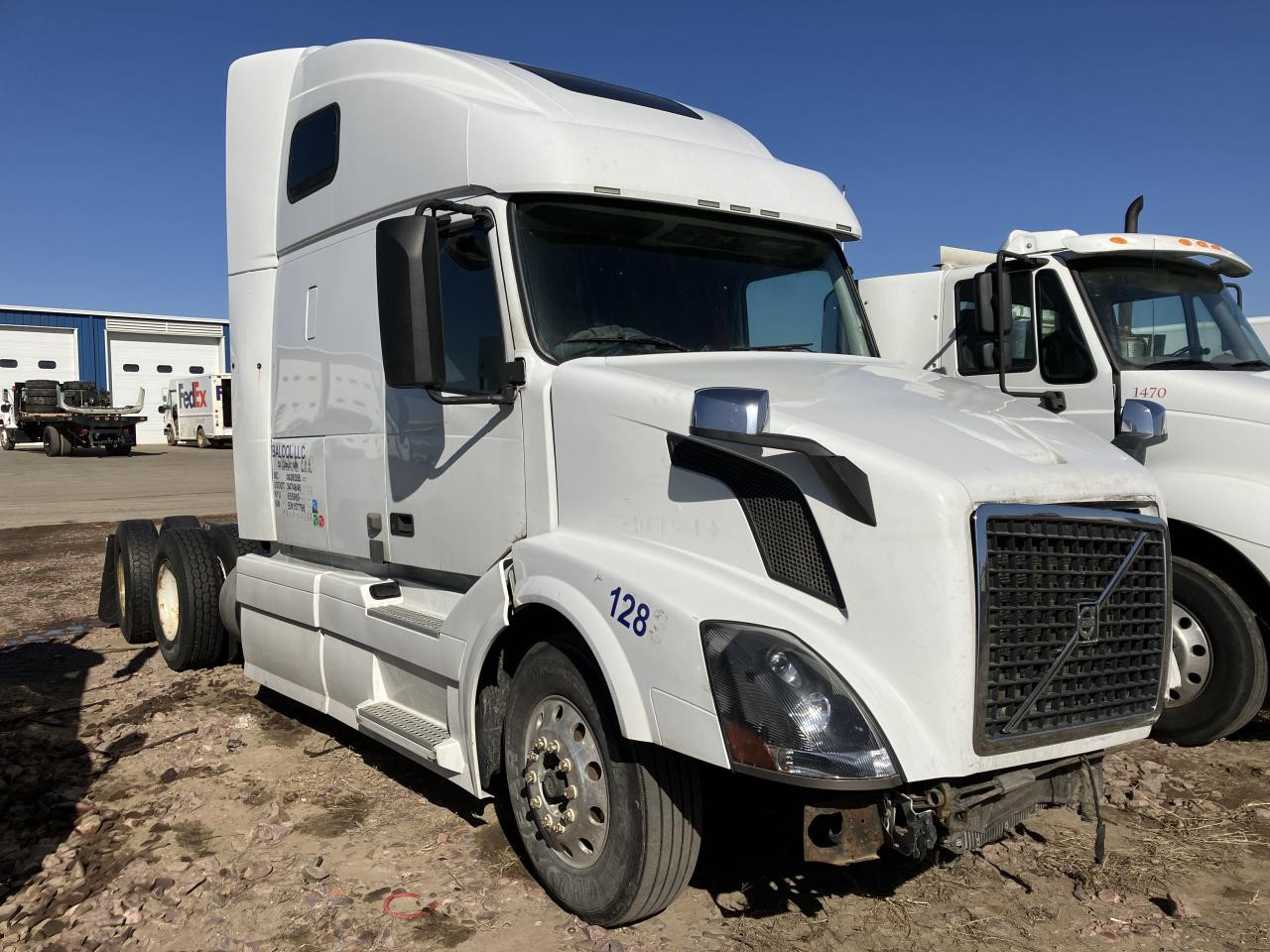 Volvo VNL