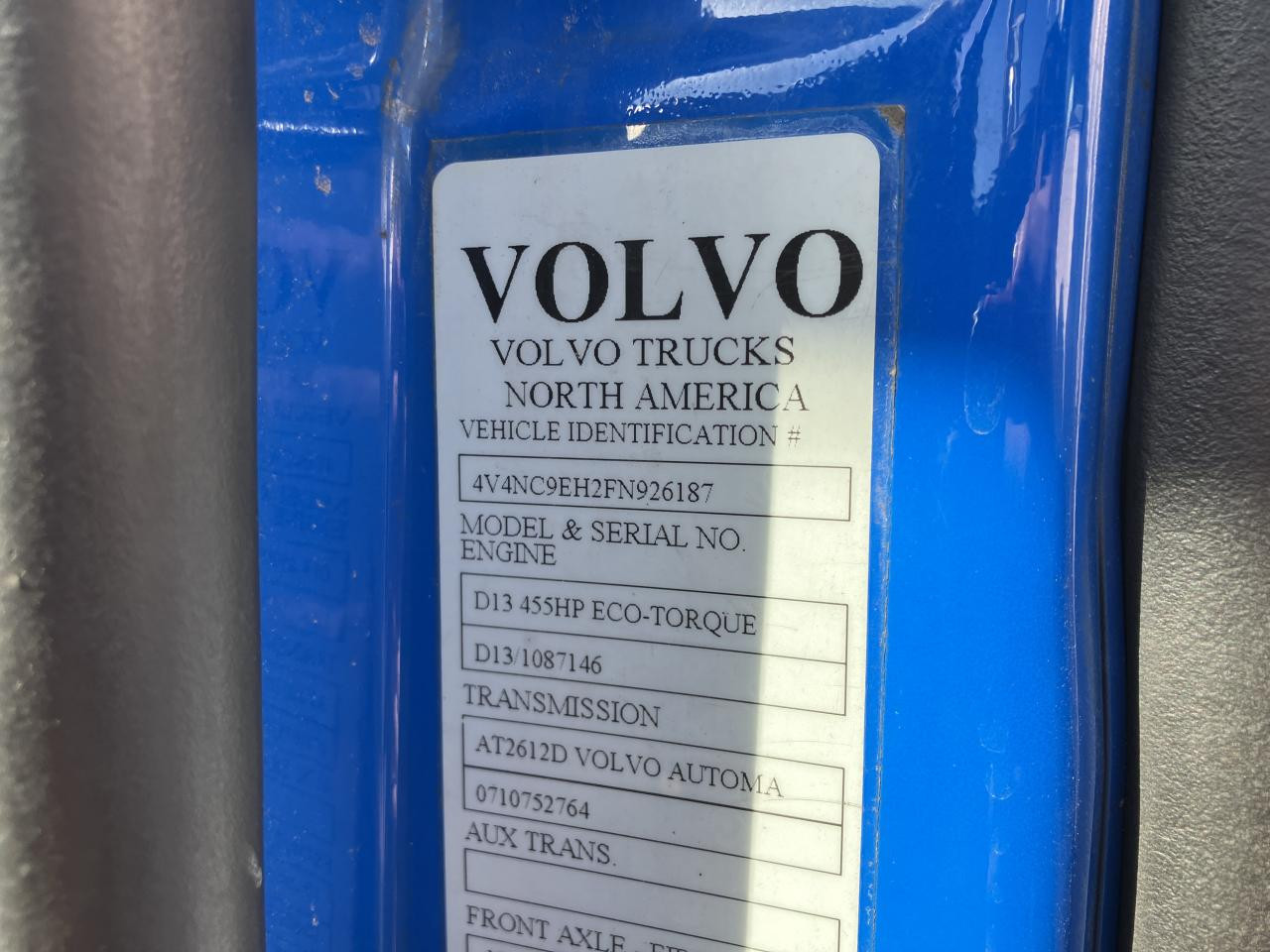 Volvo VNL