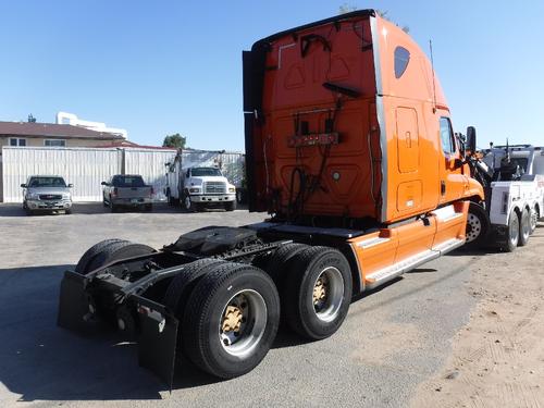 FREIGHTLINER CASCADIA