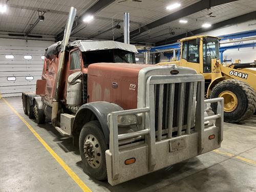 Peterbilt 389