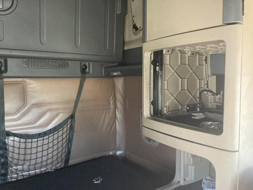 Freightliner CASCADIA