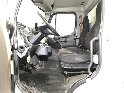 Freightliner M2 106