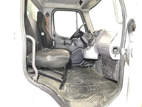 Freightliner M2 106
