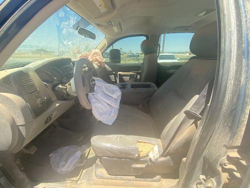 CHEVROLET SILVERADO 2500 PICKUP