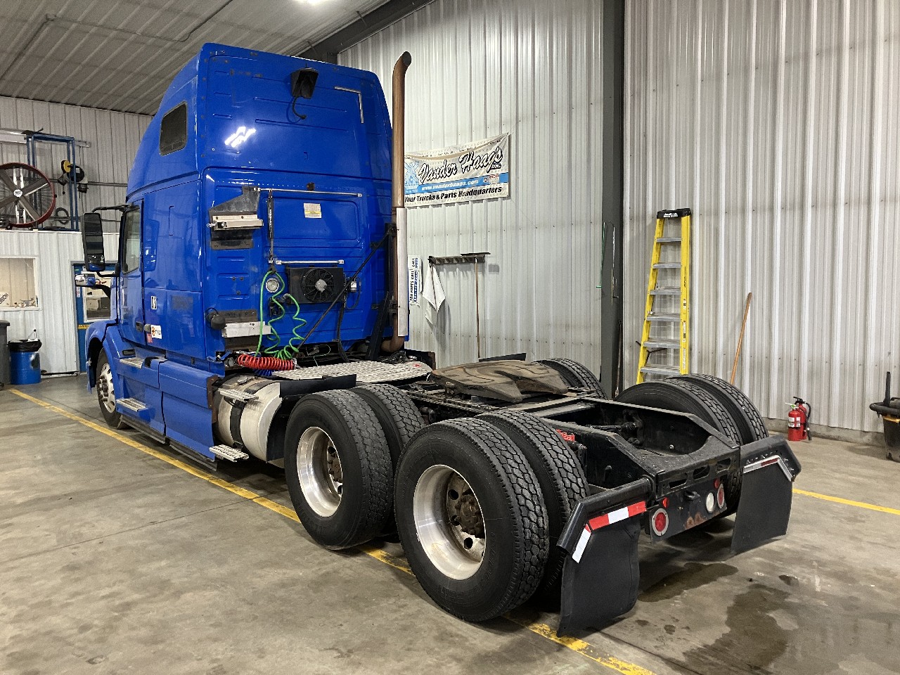 Volvo VNL