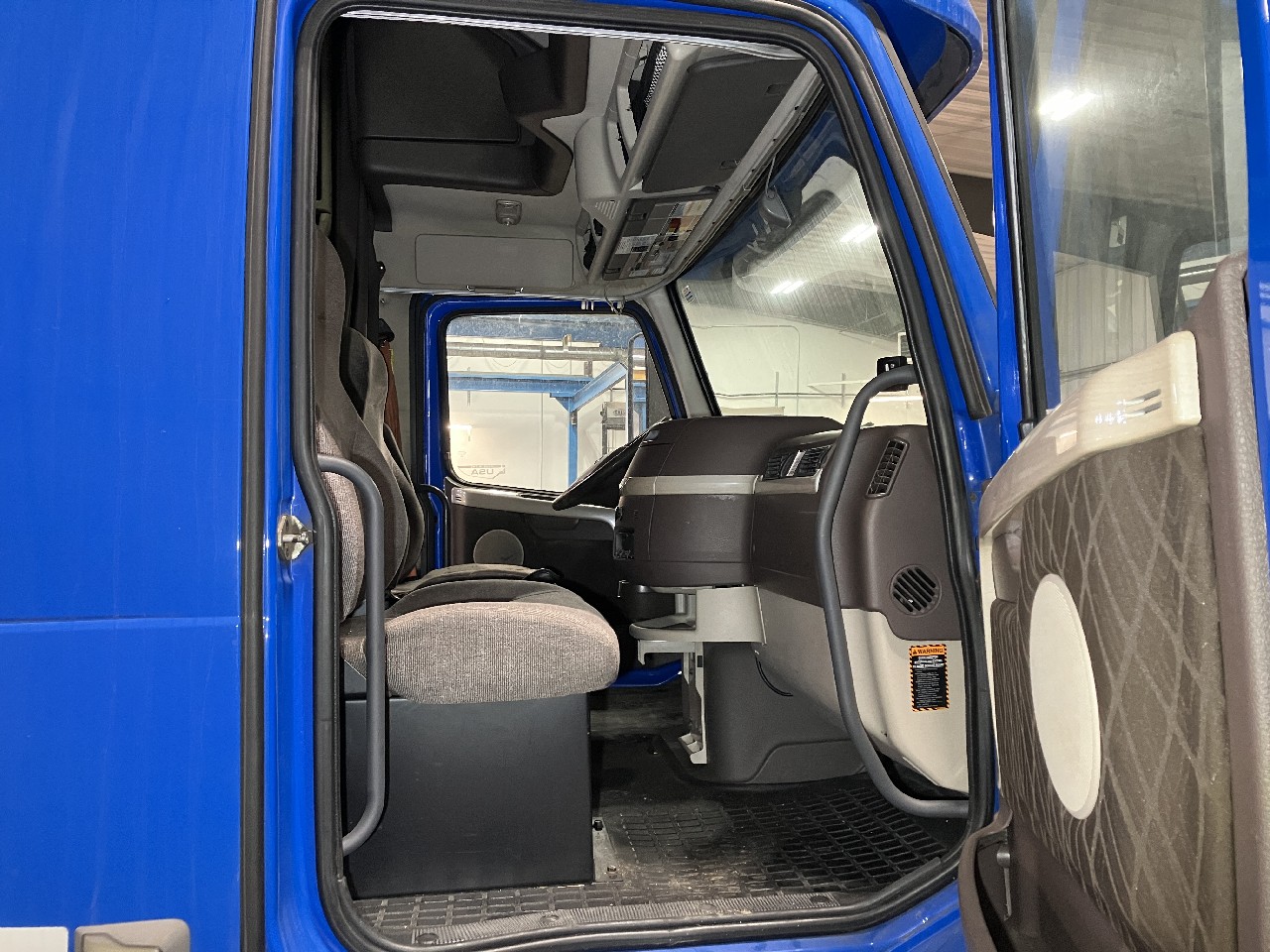 Volvo VNL