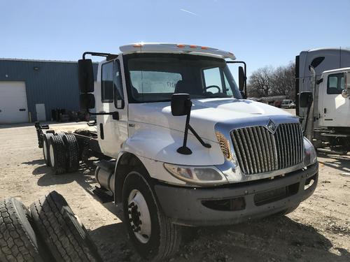 International DURASTAR (4400)