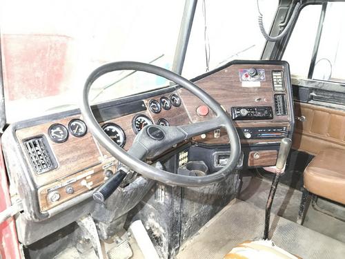 Freightliner FLD112