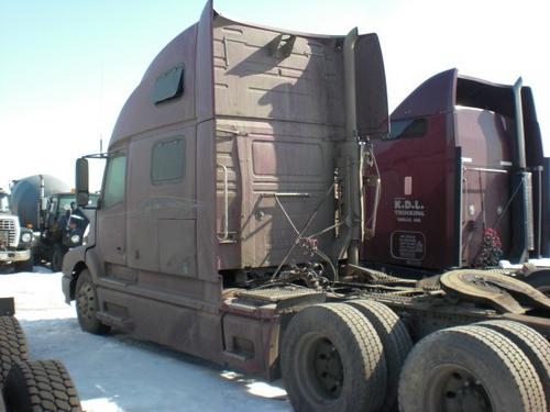 VOLVO VNL