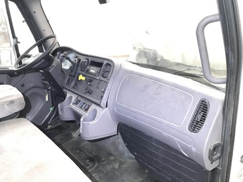 Freightliner M2 106
