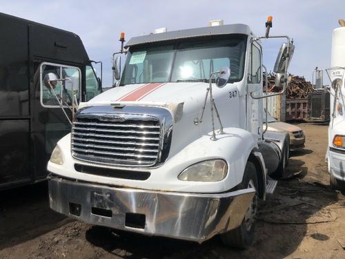 FREIGHTLINER COLUMBIA 112