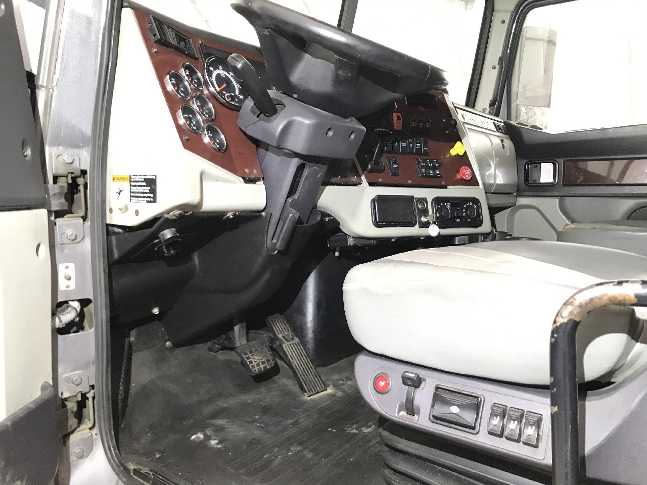 Western Star Trucks 5700