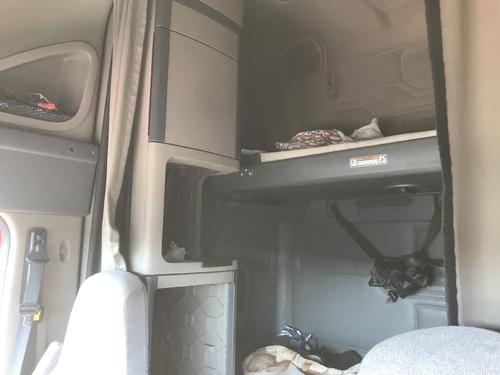 Freightliner CASCADIA