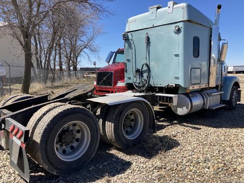 Freightliner 122SD