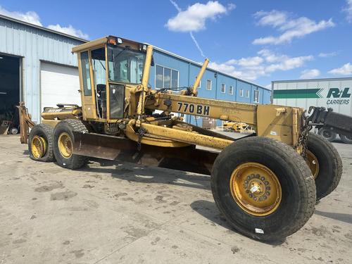 John Deere 770BH