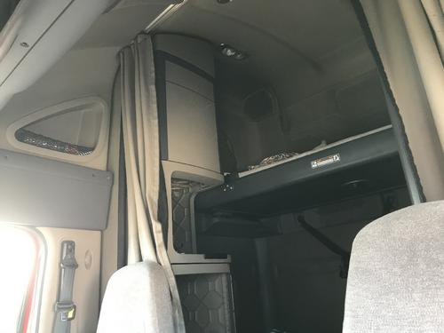 Freightliner CASCADIA