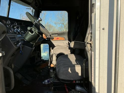 Peterbilt 386